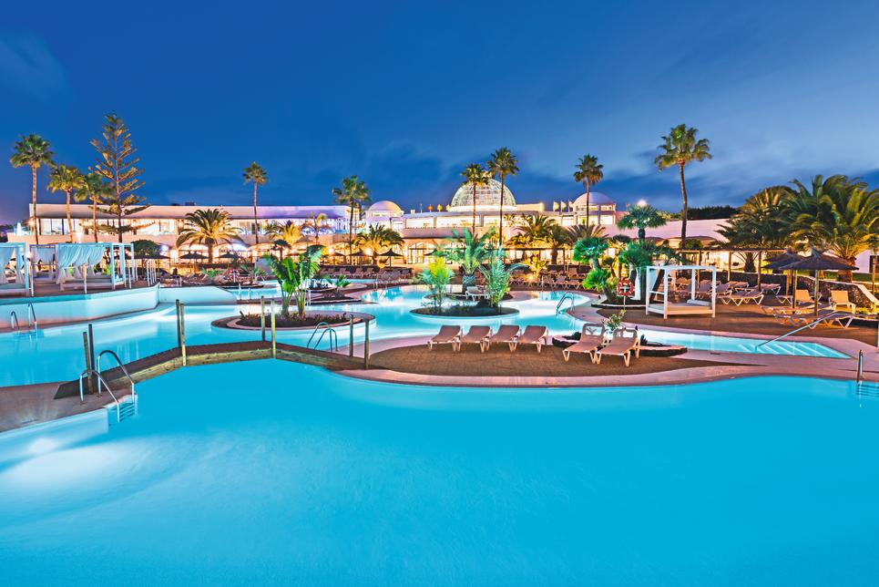 Elba Premium Suites 4*