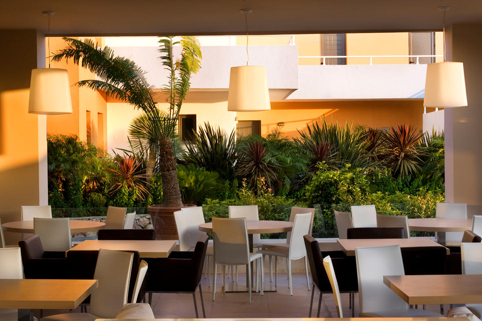 RHOMIKHS_2c9283b89c6e3f6a019caf109a6f5ab9