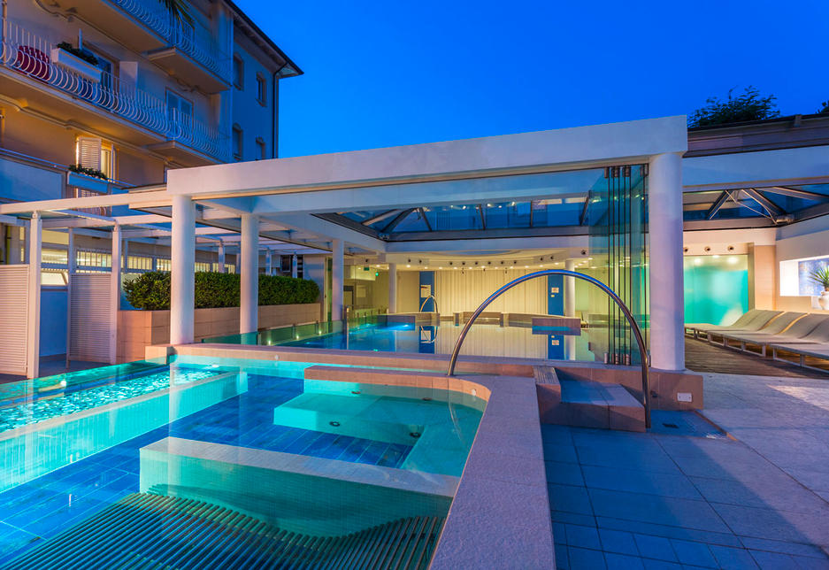 Hotel Luna Riccione Adults Only 4*, Italie avec Voyages Leclerc