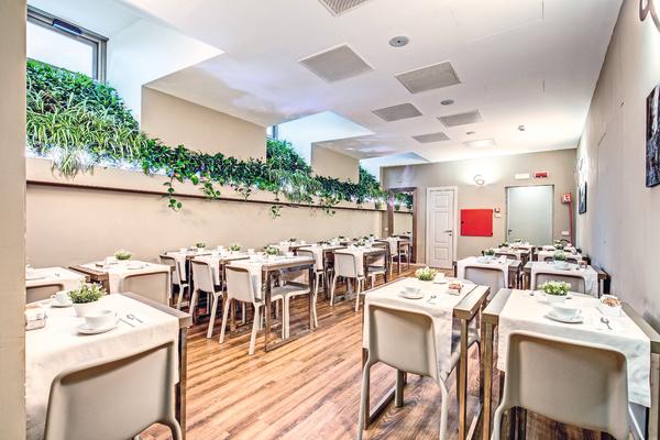 Al Manthia Hotel  - 4*  - 1