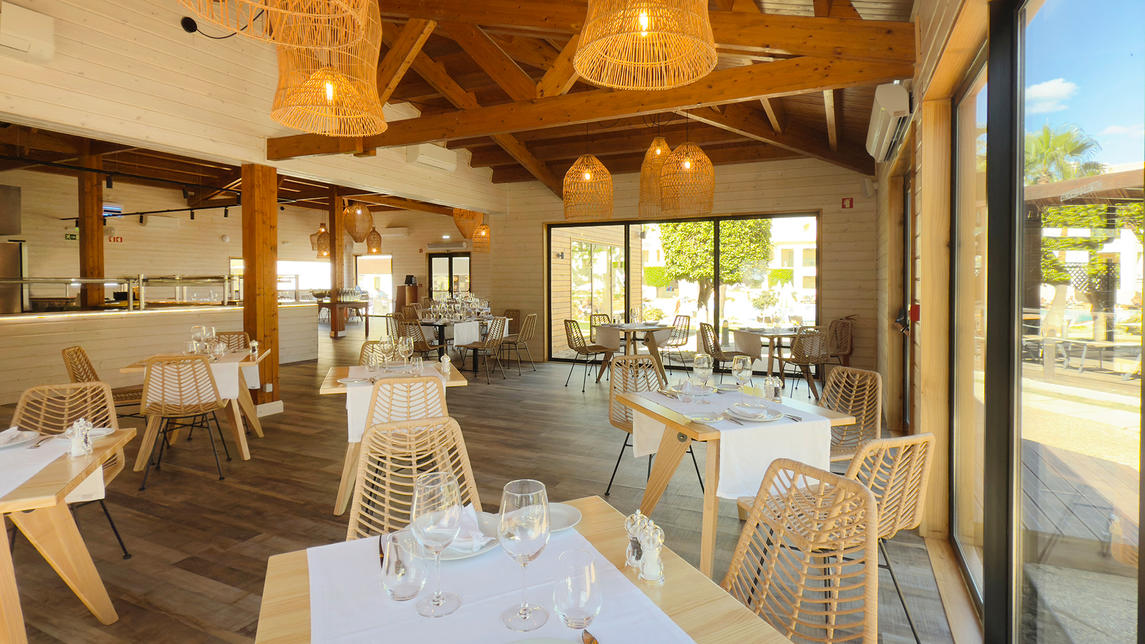 Portugal - AP Adriana Beach Resort  - 4*