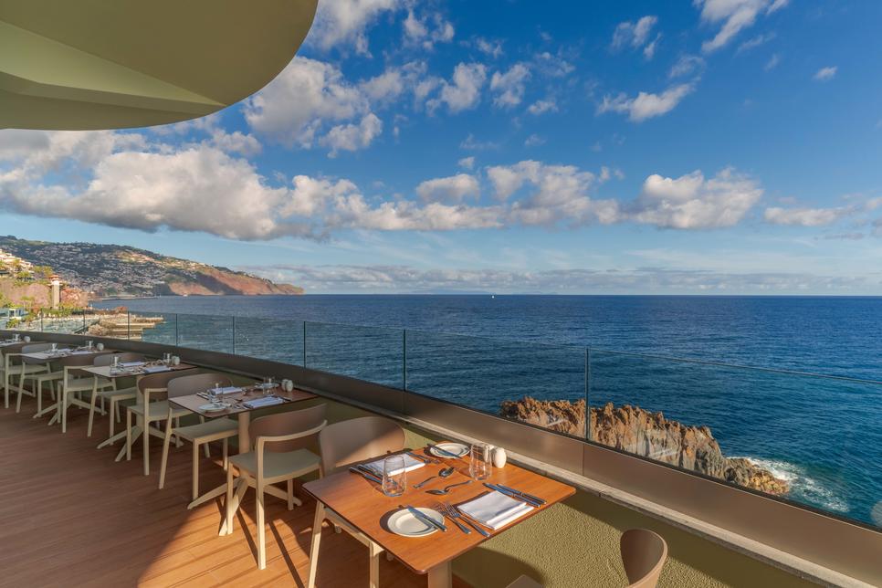 Portugal - Pestana Vila Lido Madeira Premium Ocean Hotel  - 5*