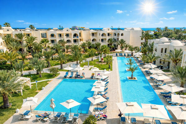 Cesar Thalasso  - 4*  - 1